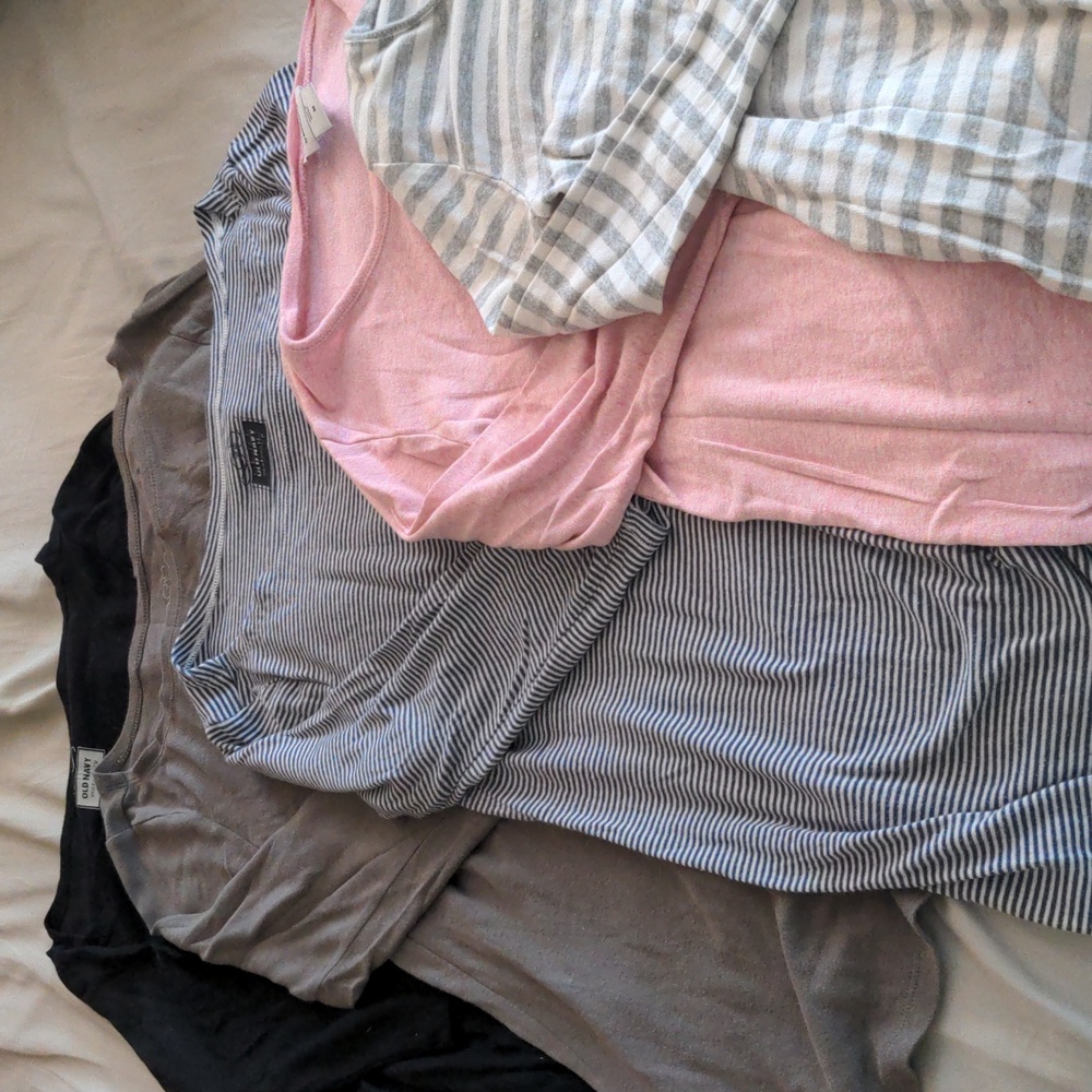 Medium Maternity Shirts